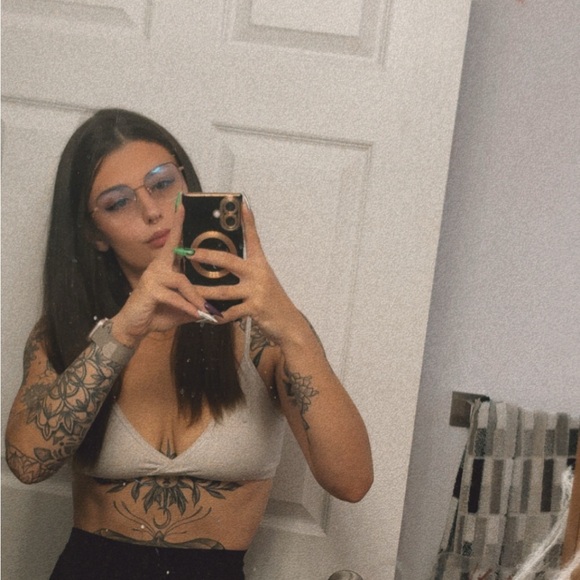 Meet your Posher, Katrina - Picture 1 of 1